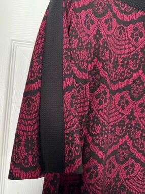 Roda Black and Magenta Patterned Women's Dress